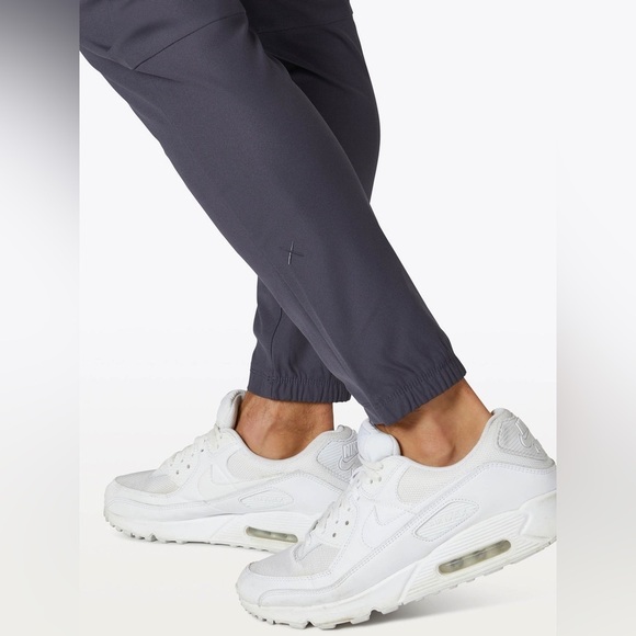 EUC - Cuts AO Jogger - Size Large - Cast Iron - Picture 3 of 9